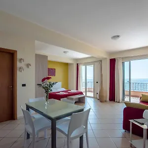 https://bb-la-sirena.sicilyhotelsitaly.net
