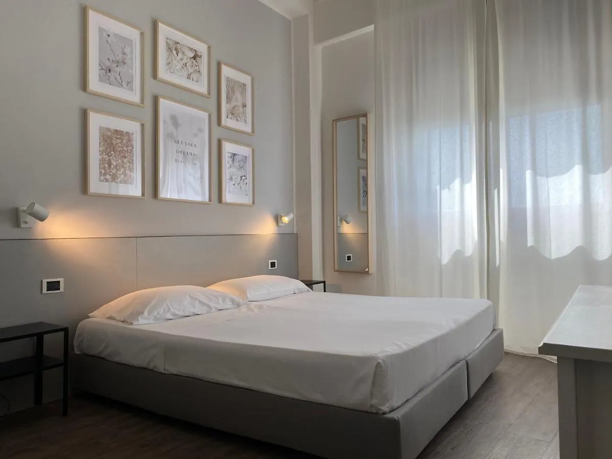 Il Romito Hotel Quercianella 3*,